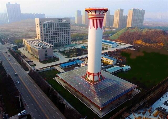 China prueba un purificador gigante (60 metros) para descontaminar el aire urbano