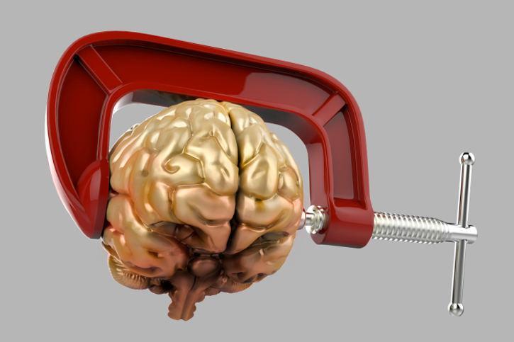 El cerebro no siente dolor. Que en el cerebro no haya terminaciones nerviosas parece una broma, pero la verdad es que carece de nervios y, por tanto, no duele.