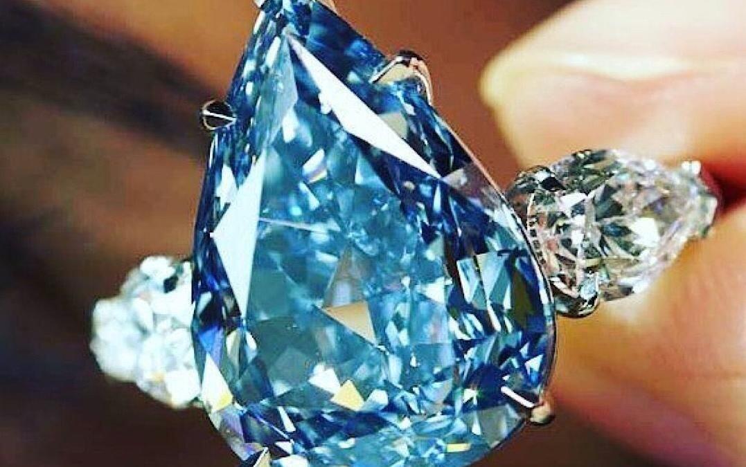 Un diamante dentro de otro, así es la gema matrioska que se ha encontrado en Rusia