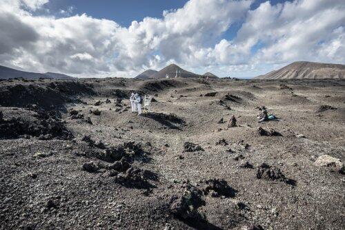 Primera imagen del raro material hallado en la cara oculta de la Luna