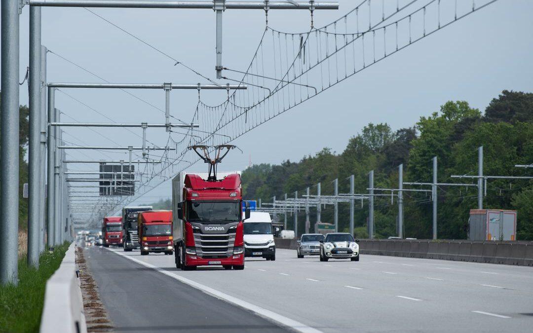 Alemania estrena la primera autopista eléctrica para camiones