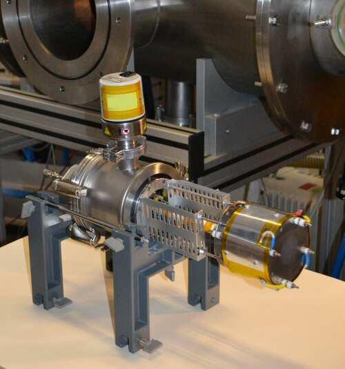 Motor por plasma para propulsar satélites espaciales