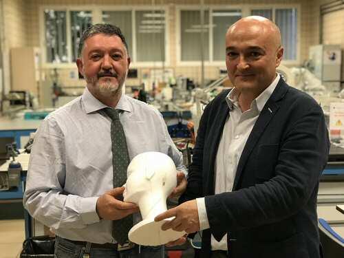 La Unión Europea elige la idea de dos científicos sevillanos para un proyecto aplicado a la neurocirugía