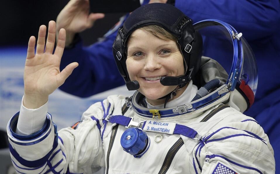 Anne McClain, la astronauta acusada de cometer el primer delito en el espacio y que niega todos los hechos