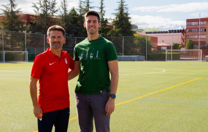 Un equipo de fútbol que va ganando aumenta la efectividad de su contraataque