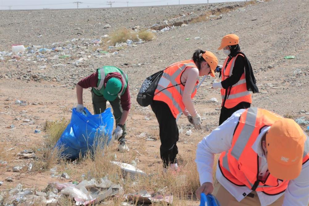 «كاوست» تطلق مبادرة «دربنا أخضر» لحماية البيئة